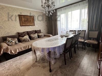 3-бөлмелі пәтер · 67 м² · 4/5 қабат, Қалалық аэропорт ш/а., Штурманская 1/6, бағасы: 28 млн ₸ в Караганде, Казыбек би р-н
