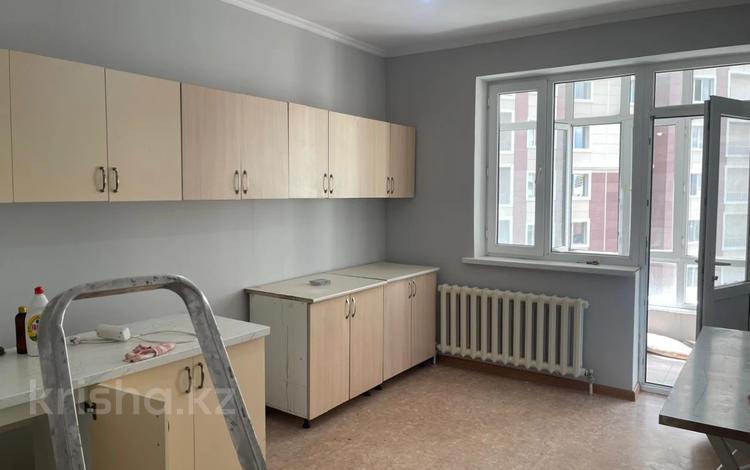 1-бөлмелі пәтер · 51.7 м² · 6/13 қабат, Мукан Тулебаев 5, бағасы: 23.5 млн ₸ в Астане, Алматы р-н — фото 14