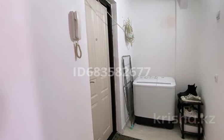 1-бөлмелі пәтер · 32 м² · 5/5 қабат, Авангард 3 мкр 48 — Рядом Funky town, бағасы: 11 млн ₸ в Атырау, мкр Авангард-3 — фото 2