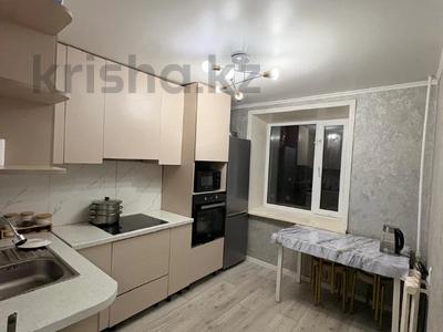 3-комнатная квартира · 60 м² · 5/9 этаж, Майкудук, мкр Восток-2 — Восток-2, Восток-3, Восток-5 за 20 млн ₸ в Караганде, Алихана Бокейханова р-н