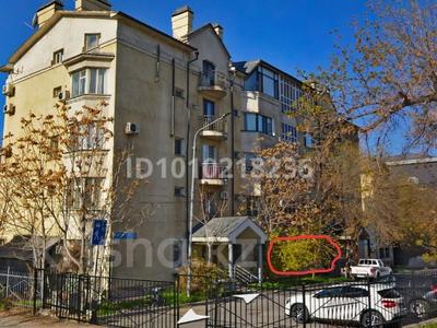 5-комнатная квартира · 148.2 м² · 1/5 этаж, Момыш-Ұлы 31б — Напротив цирка за 60 млн 〒 в Шымкенте, Туран р-н