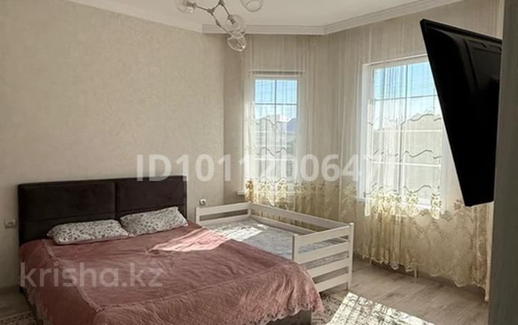 Жеке үй · 4 бөлме · 150 м² · 5 сот., мкр. Зачаганск пгт, бағасы: 43 млн ₸ в Уральске — фото 11