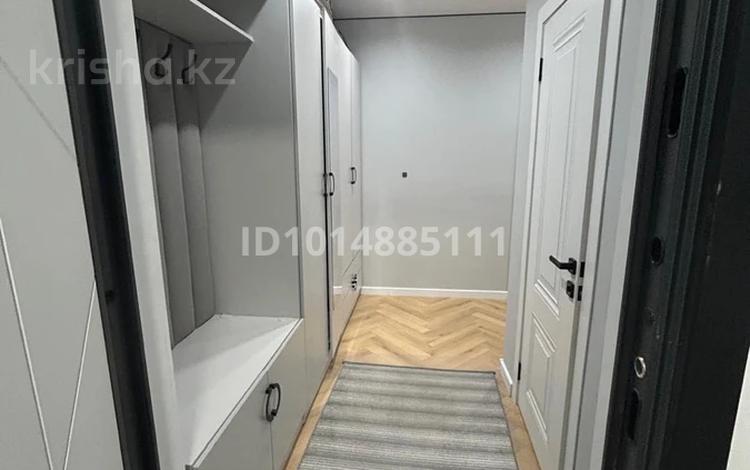 2-комнатная квартира · 60 м² · 2/12 этаж, мкр Аккент, Шарипа омарова — В районе пересечения улицы Омарова (и улицы Фаризы Онгарсыновой) с проспектом Рыскулова. за 250 000 ₸ в Алматы, Алатауский р-н — фото 2