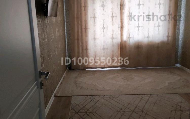 4-бөлмелі пәтер · 101 м² · 4/5 қабат, Болашақ ш/а. 133 у, бағасы: 36 млн ₸ в Актобе, мкр Болашак — фото 2