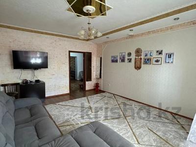 3-бөлмелі пәтер · 98.9 м² · 9/10 қабат, Дулатова 27а, бағасы: 31 млн ₸ в Кокшетау