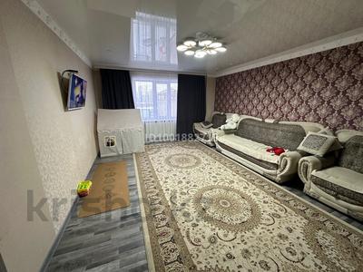 Продажа домов и дачи в Карагандинской обл.: Отдельный дом · 7 комнат · 380 м² · 10 сот., Майкудук, Мусрепова за 55 млн 〒 Отдельный дом · 7 комнат · 380 м² · 10 сот., Майкудук, Мусрепова за 55 млн 〒 в Караганде, Алихана Бокейханова р-н