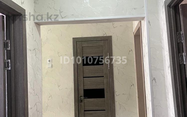4-бөлмелі пәтер · 90 м² · 4/6 қабат, Ердена 221, бағасы: 30 млн ₸ в Сатпаев — фото 4