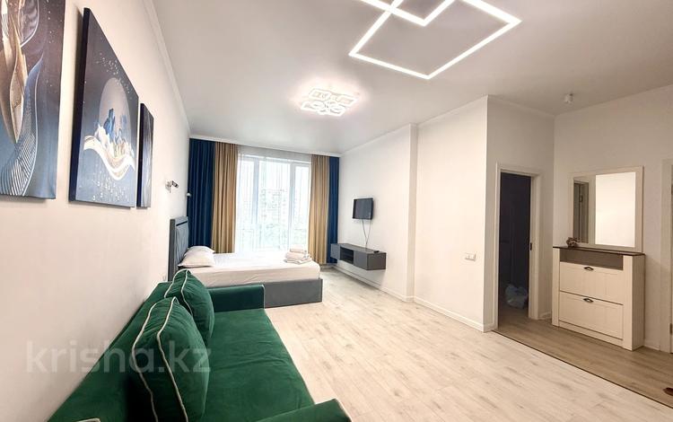 1-комнатная квартира · 44 м² · 7/16 этаж, Абая 109/9 — Манаса за 25 000 ₸ в Алматы, Алмалинский р-н — фото 3