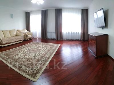2-комнатная квартира · 60 м² · 4/5 этаж, Советская 18 за 25 000 ₸ в Бурабае