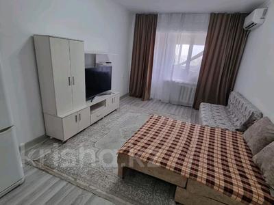 2-бөлмелі пәтер · 60 м² · 3/5 қабат, 20микр 2, бағасы: 220 000 ₸ в Конаеве
