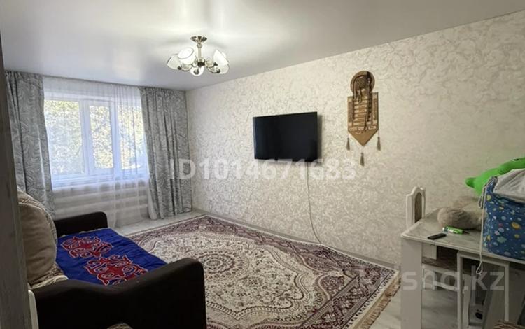 3-бөлмелі пәтер · 67.7 м² · 2/5 қабат, 40 лет победы 63 — 31 квартал, бағасы: 16 млн ₸ в Шахтинске — фото 2