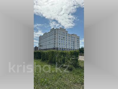 2-комнатная квартира · 77.39 м², Набережная — Шухова за ~ 31 млн 〒 в Петропавловске