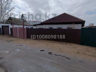 Отдельный дом · 4 комнаты · 80 м² · 5 сот., Чимкентская — Назарбаева Радищева за 35 млн 〒 в Павлодаре