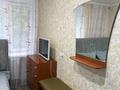 3-бөлмелі пәтер · 60 м² · 2/5 қабат, Кердери 122 — 7 школа, бағасы: 25 млн ₸ в Уральске, мкр Школьник — фото 41