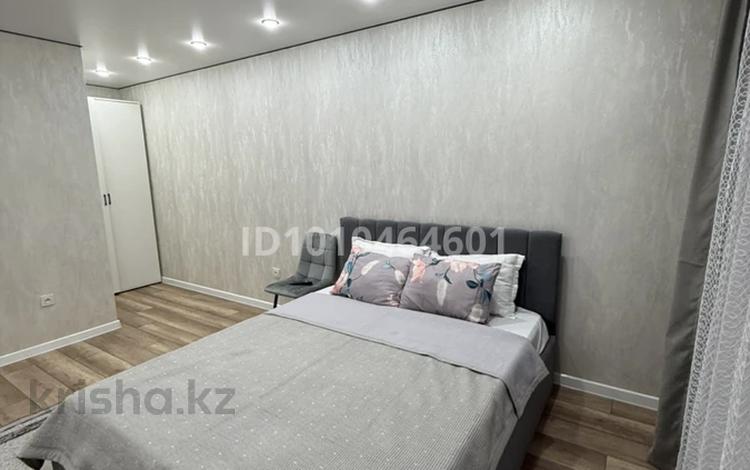1-бөлмелі пәтер · 45 м² · 2/5 қабат, Лермонтова 93/5 — НОВЫЙ ЖК/ ВСЕ НОВОЕ И ЧИСТОЕ, бағасы: 18 000 ₸ в Павлодаре — фото 2