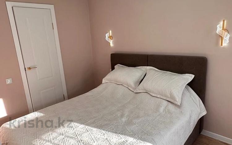 2-комнатная квартира · 50 м² · 3/5 этаж, Чехова 74 — Чехова - Кабанбай Батыра за 16 000 ₸ в Усть-Каменогорске — фото 2