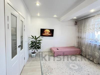 2-бөлмелі пәтер · 65 м² · 10/10 қабат, 17-ш/а. 85, бағасы: 22.5 млн ₸ в Актау, 17-й мкр