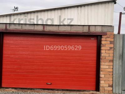 Продажа домов и дачи в Павлодарской обл.: Отдельный дом · 4 комнаты · 80 м² · 561 сот., Воскресенский проезд 34-3 — Магазин "Аквилон" за 25 млн 〒 Отдельный дом · 4 комнаты · 80 м² · 561 сот., Воскресенский проезд 34-3 — Магазин "Аквилон" за 25 млн 〒 в Экибастузе