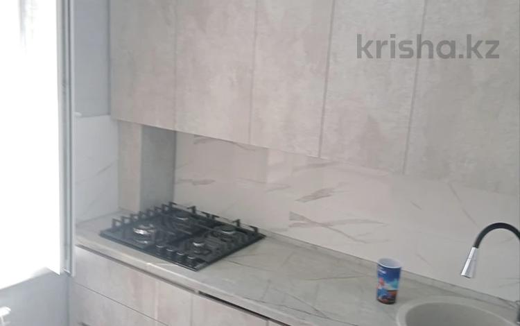 1-комнатная квартира · 32 м², 4 за 230 000 ₸ в Конаеве — фото 2