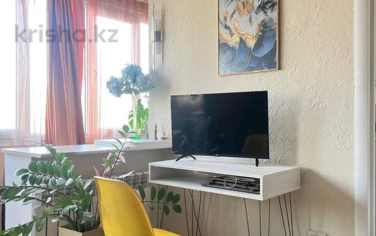 1-бөлмелі пәтер · 40 м² · 3/5 қабат, проспект Абылай Хана 59 — проспект Жибек Жолы, бағасы: 17 000 ₸ в Алматы, Алмалинский р-н — фото 15