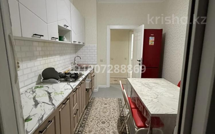 3-комнатная квартира · 94 м² · 1/10 этаж, Куаныша Толеметова 50/4 за 250 000 ₸ в Шымкенте, Абайский р-н — фото 2
