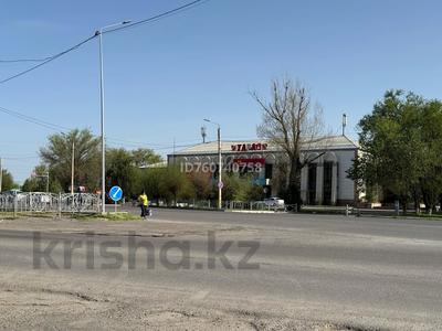 Жер телімі · 24 сотық, проспект Жамбыла, бағасы: 90 млн ₸ в Таразе