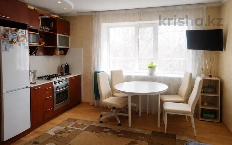 2-комнатная квартира · 41 м² · 4/4 этаж, мкр Новый Город, Пичугина — Средняя школа №58, Гимназия №45, Ясли-сад №139 "Ақбөпе", ТЦ "PLAZA", Карагандинский колледж моды за 14.5 млн ₸ в Караганде, Казыбек би р-н — фото 5