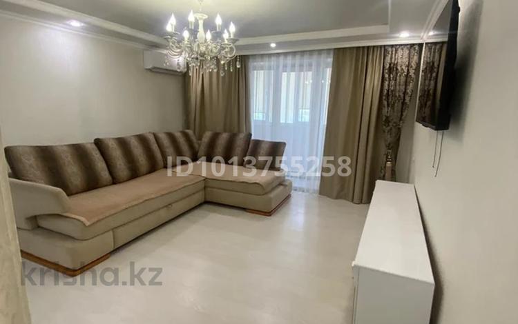 1-комнатная квартира · 40 м² · 6/12 этаж, Проспект Ауезова 22 за 13 000 ₸ в Семее — фото 2
