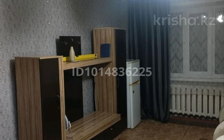 1-комнатная квартира · 31 м² · 1/5 этаж, Майкудук, Майкудук, 14й микрорайон 38 — Школа садик рядом за 100 000 ₸ в Караганде, Алихана Бокейханова р-н — фото 2