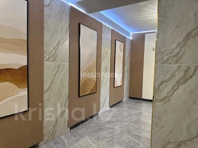 2-комнатная квартира · 47 м² · 5/10 этаж, Строителей за 300 000 ₸ в Караганде