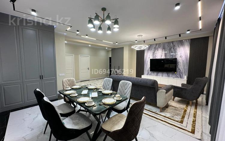 3-комнатная квартира · 85 м² · 1/3 этаж, Батырбеков 30/2 — Напротив Royal Grand за 65 млн ₸ в Туркестане — фото 2