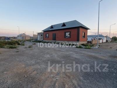 Часть дома · 4 комнаты · 80 м² · 10 сот., Алимтау 8 за ~ 1.2 млн 〒 в Туркестане