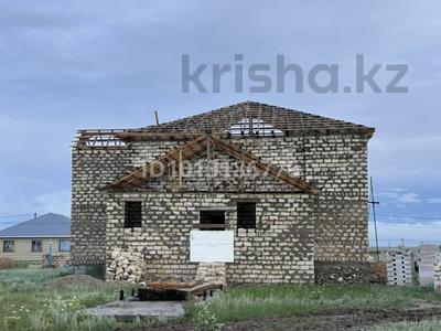Жеке үй · 5 бөлме · 338 м² · 10 жүзд., Туран, бағасы: 30 млн ₸ в Актобе, жилой массив Жанаконыс-4