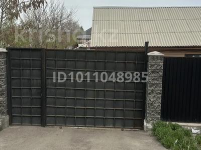 Отдельный дом · 4 комнаты · 100 м² · 0.4 сот., Абылайхана 168 за 250 000 〒 в Каскелене