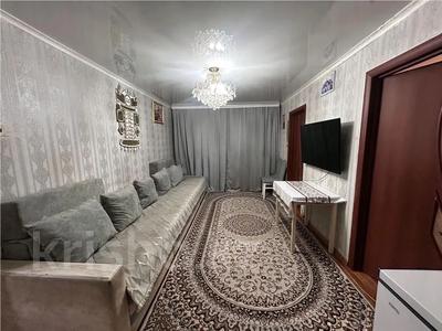 4-бөлмелі пәтер · 60.6 м² · 1/5 қабат, ул. Абая, бағасы: 12 млн ₸ в Темиртау
