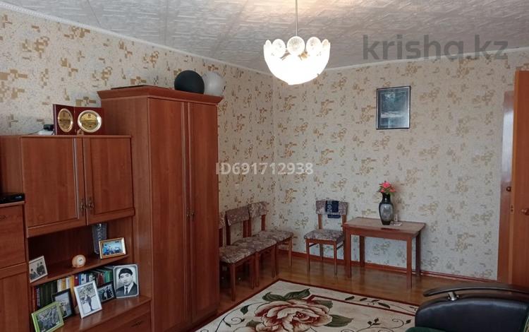 3-комнатная квартира, 82 м², 4/5 этаж, Мангилик Ел 13А за 22 млн 〒 в Сатпаев — фото 2
