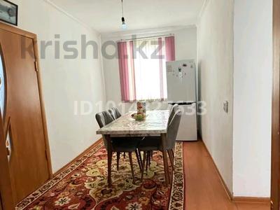 Жеке үй · 4 бөлме · 60 м² · 5.7 жүзд., Мкр.Арай ул.Алпамыс 36, бағасы: 15 млн ₸ в 