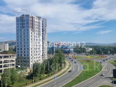 2-комнатная квартира · 63 м² · 8/12 этаж, Победы 3 за 180 000 〒 в Усть-Каменогорске, Ульбинский
