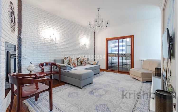3-комнатная квартира · 90 м² · 20/24 этаж, Сарайшык 5Д — Кабанбай Батыра за 25 000 〒 в Астане, Есильский р-н — фото 2