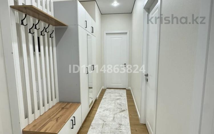 2-комнатная квартира · 57 м² · 8/9 этаж, Ахмет Байтурсынулы 10/1 за 300 000 ₸ в Астане, Сарайшык р-н — фото 2