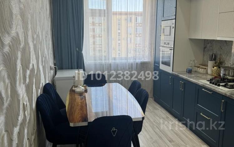 3-бөлмелі пәтер · 85 м² · 4/5 қабат, 3-й мкр 10, бағасы: 300 000 ₸ в Актау — фото 2