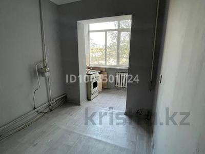 3-бөлмелі пәтер · 65.1 м² · 2/5 қабат, Бауыржана Койбакова 18, бағасы: 80 000 〒 в Таразе