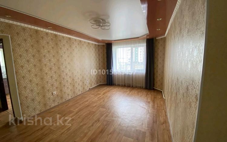 4-комнатная квартира · 77.3 м² · 3/5 этаж, Есенберлина 8/2 за 34.5 млн ₸ в Усть-Каменогорске — фото 2