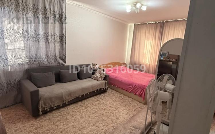 1-комнатная квартира · 30 м² · 3/5 этаж, мкр 5, Есет батыра 110 за 150 000 ₸ в Актобе — фото 2