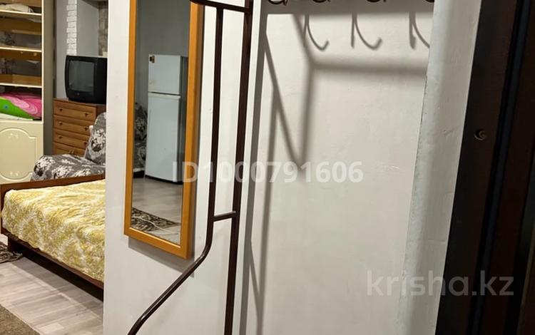 1-комнатная квартира · 37 м² · 1/2 этаж, Алтайская 34/3 за 120 000 ₸ в Усть-Каменогорске — фото 2
