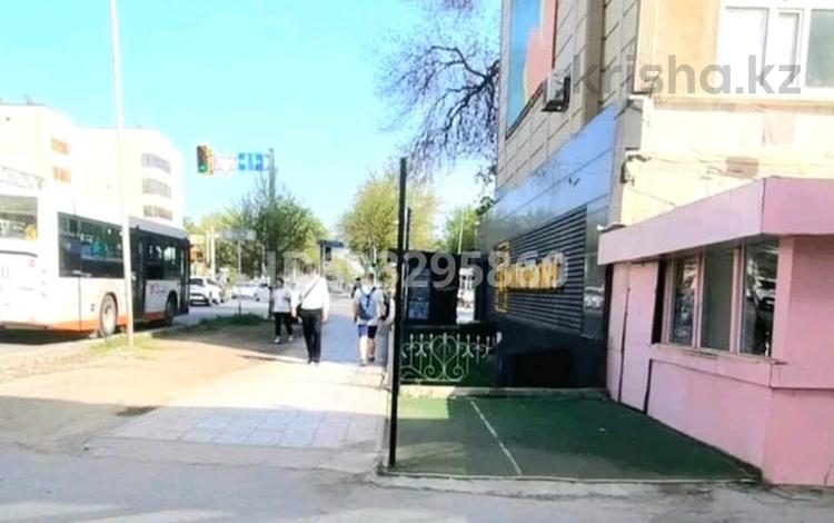 Магазины и бутики · 7 м² за 150 000 ₸ в Шымкенте — фото 505
