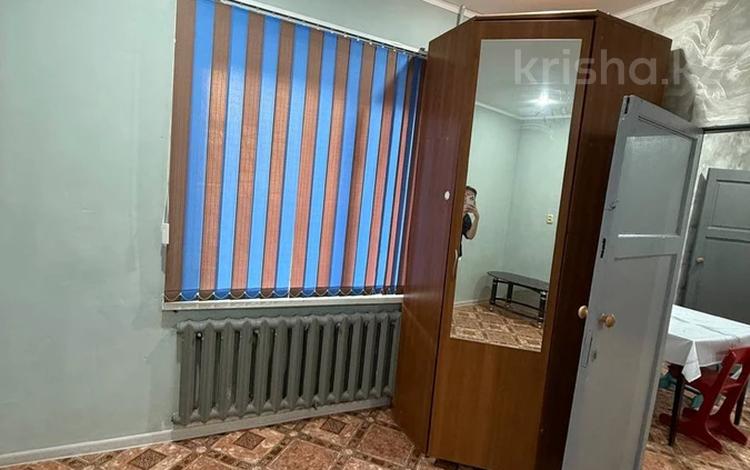 1-комнатная квартира · 41 м² · 1/5 этаж, привокзальная 10 за 9.3 млн ₸ в Уральске — фото 2