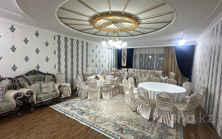 Жеке үй · 4 бөлме · 200 м², Майкудук, Мкр Сахалин — Линейная, бағасы: 80 000 ₸ в Караганде, Алихана Бокейханова р-н — фото 2