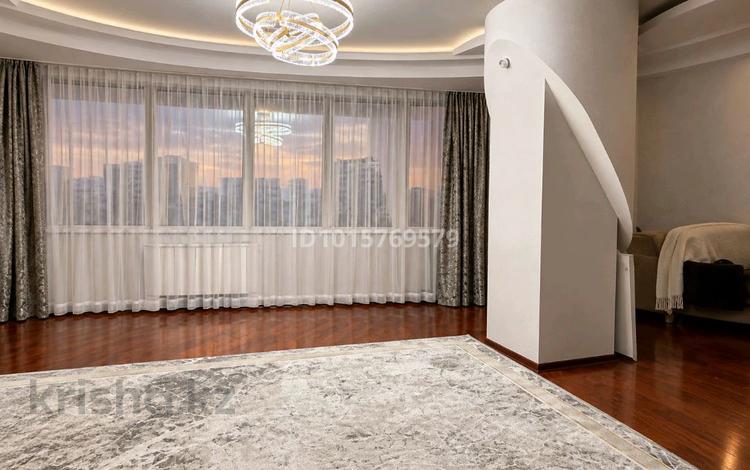 2-бөлмелі пәтер · 90 м² · 8/32 қабат, Аль-Фараби 7 — Аль-Фараби- Казыбаева, бағасы: 95 млн ₸ в Алматы, Бостандыкский р-н — фото 2