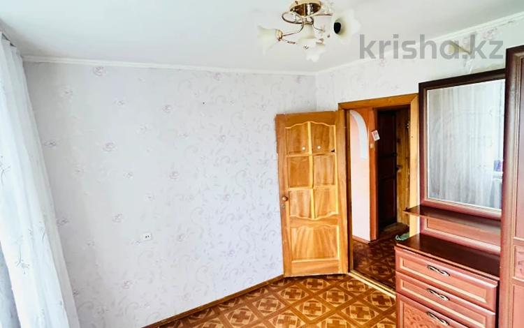 3-комнатная квартира · 65.4 м² · 6/9 этаж, мкр 4 3/1 за 17 млн ₸ в Уральске — фото 26